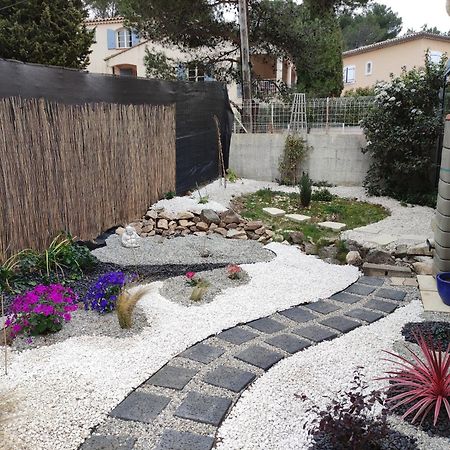 Le Jardin Des Rocailles - Villa 4 Chambres Climatisee Avec Piscine A Deux Pas D'Avignon Villeneuve-lès-Avignon Extérieur photo