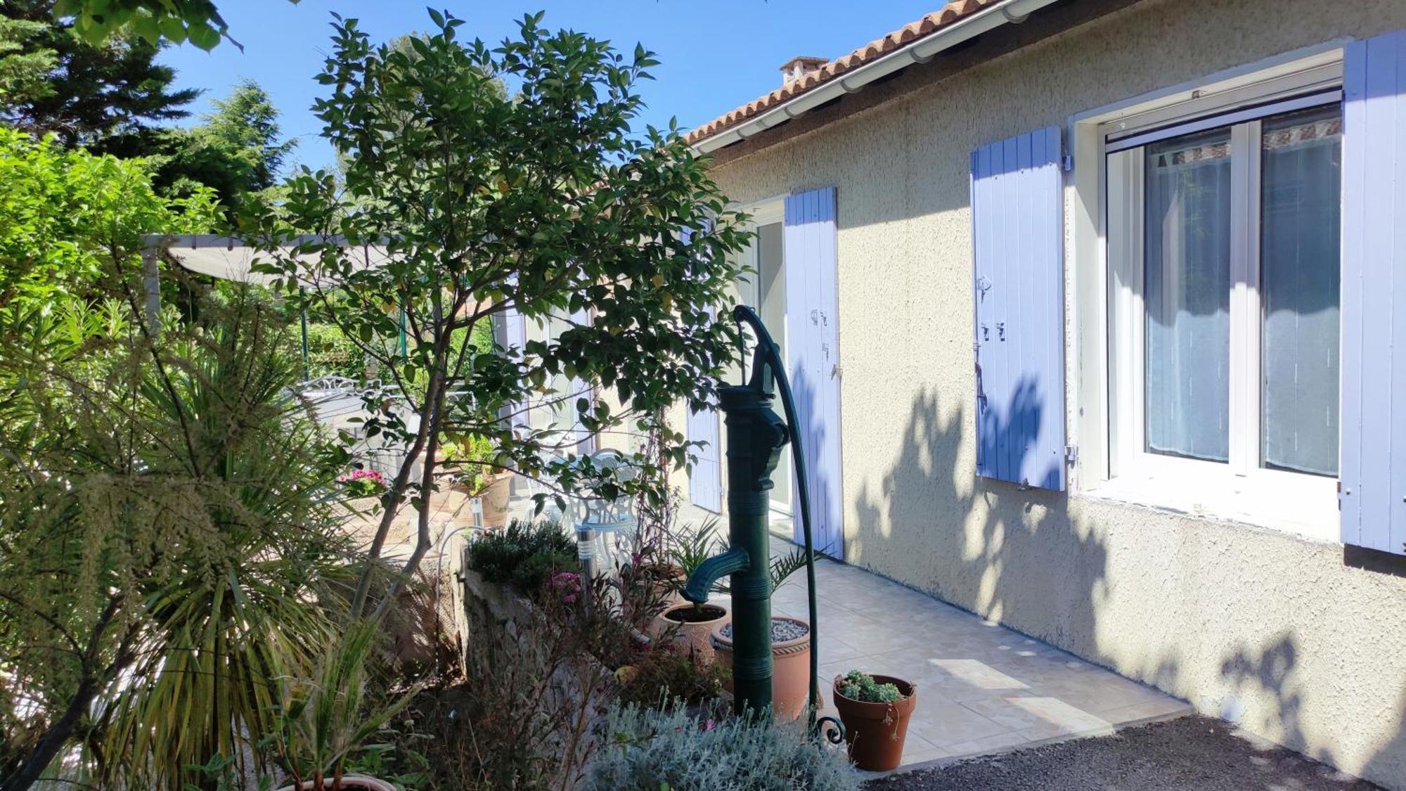 Le Jardin Des Rocailles - Villa 4 Chambres Climatisee Avec Piscine A Deux Pas D'Avignon Villeneuve-lès-Avignon Extérieur photo