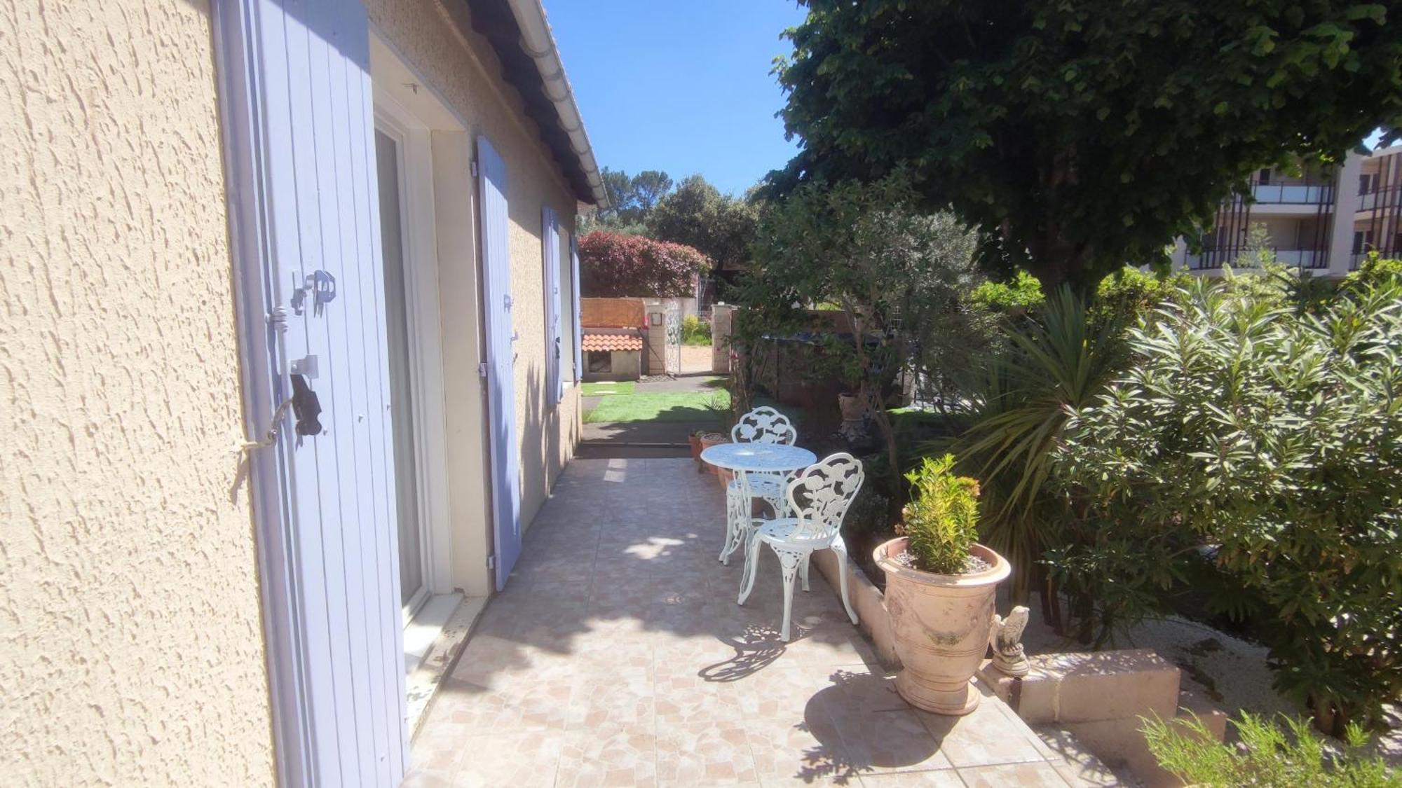 Le Jardin Des Rocailles - Villa 4 Chambres Climatisee Avec Piscine A Deux Pas D'Avignon Villeneuve-lès-Avignon Extérieur photo